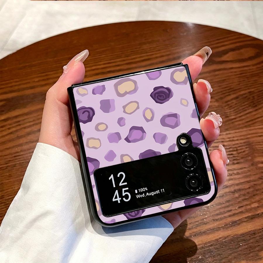 ストライプ柄のタイガーケース Samsung Galaxy  - Phone Cases Z Fold 4 のレビューと価格
